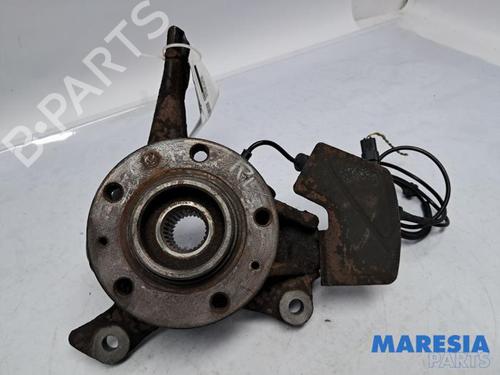 Used Right front steering knuckle CITROËN C6 (TD_) 2.7 HDi (204 hp) 31516352