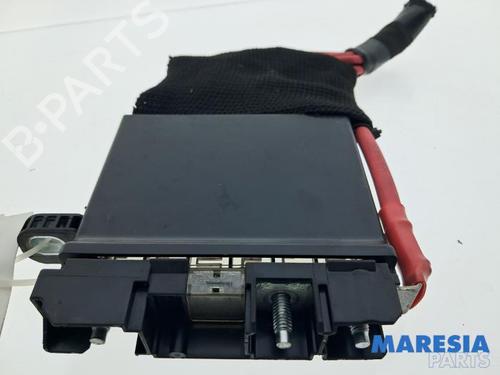 Fuse box RENAULT MEGANE IV Hatchback (B9A/M/N_) 1.6 TCe 205 (B9MV) | BP36420602E1 - Image 3