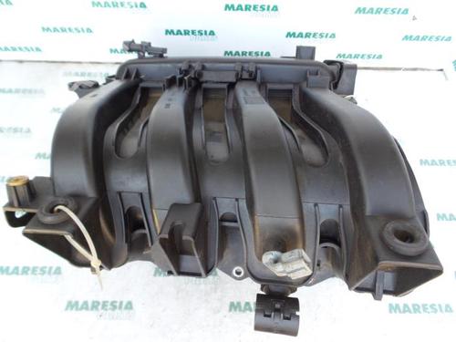 Used Injection rail RENAULT MODUS / GRAND MODUS (F/JP0_) 1.2 (JP0C, JP0K, FP0C, FP0K, FP0P, JP0P, JP0T) (75 hp) 31453700
