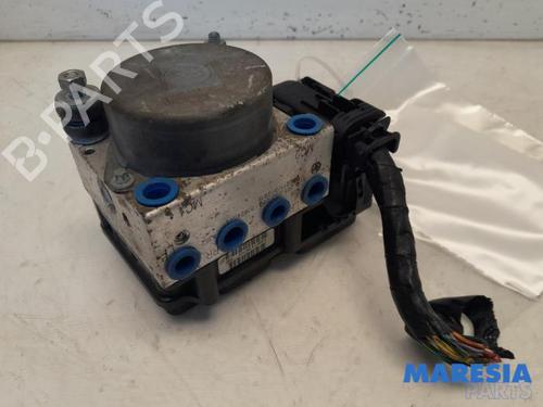 Used ABS pump FIAT 500 (312_) 1.2 (312AXA1A) (69 hp) 31511514