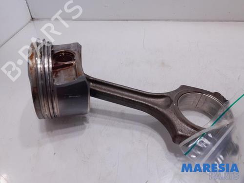 Used Other Other CITROËN C5 III (RD_) 1.6 THP 155 (RD5FV8, RD5FNA) (156 hp) 31428584 31428584