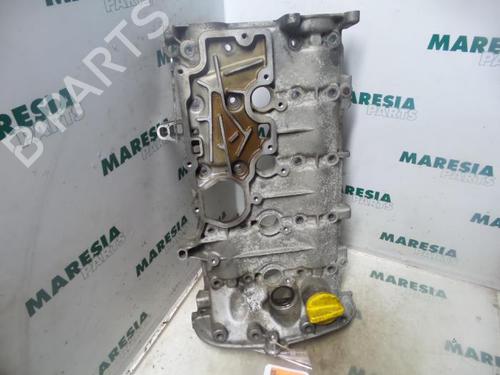 Used Valve cover Valve cover RENAULT LAGUNA II (BG0/1_) 1.8 16V (BG0B, BG0C, BG0J, BG0M, BG0V) (121 hp) 31479439 31479439