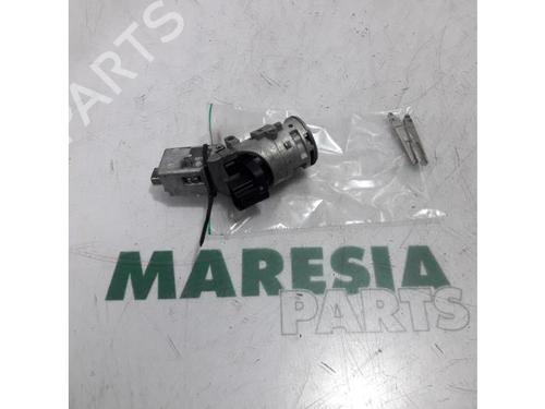 Used Ignition barrel PEUGEOT 407 SW (6E_, 6D_) 2.0 HDi 135 (136 hp) 31524500