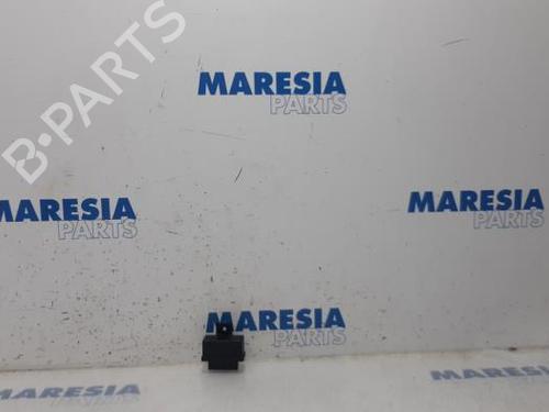 Used Electronic sensor PEUGEOT 308 I (4A_, 4C_) 1.6 16V (120 hp) 31527507