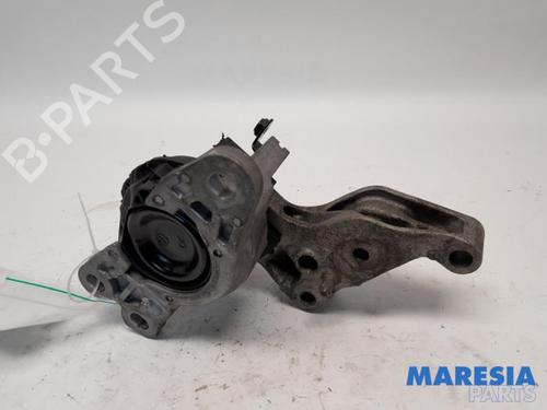Used Gearbox mount RENAULT TRAFIC III Van (FG_) 1.6 dCi 95 (FGMJ, FGMR) (95 hp) 31460298