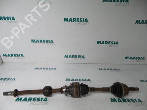 Used Right front driveshaft Right front driveshaft ALFA ROMEO 146 (930_) 1.6 i.e. 16V T.S. (930.B2B, 930.B2C) (120 hp) 31383493 31383493