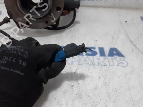 Right front steering knuckle CITROËN DS3 (SA_) 1.6 HDi 90 | BP31425913M26