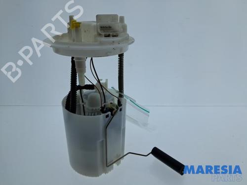 Used Fuel pump Fuel pump FIAT 500 (312_) 0.9 (312AXG1A, 312.AXG11) (86 hp) 33471174 33471174