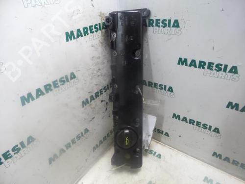 Used Valve cover CITROËN C5 I (DC_) 1.8 16V (DC6FZB, DC6FZE) (115 hp) 31528454