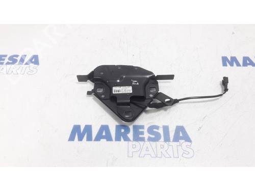 other-peugeot-207-cc-wd_-2007-2008-2009-2010-2011-2012-2013-2014-2015-31407243 main image