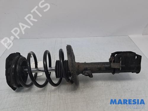 Højre fortil støddæmper RENAULT GRAND SCÉNIC III (JZ0/1_) 1.4 16V (JZ0F) (131 hp) 32783846