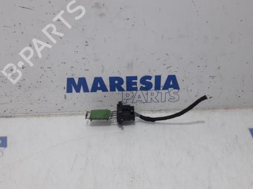 Used Electronic sensor FIAT 500 (312_) 1.4 (312AXC1B, 312CXC1B) (100 hp) 31449886