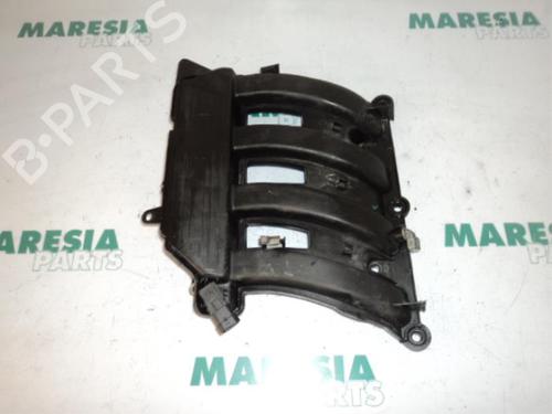 Used Injection rail Injection rail RENAULT LAGUNA II Grandtour (KG0/1_) 1.8 16V (121 hp) 31397717 31397717