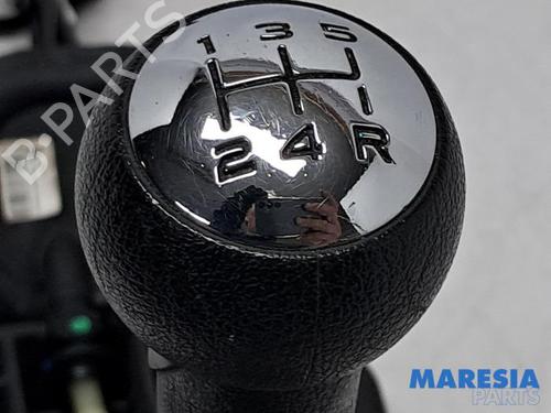 Gear lever CITROËN C3 II (SC_) 1.2 VTi 82 | BP31461952M90 