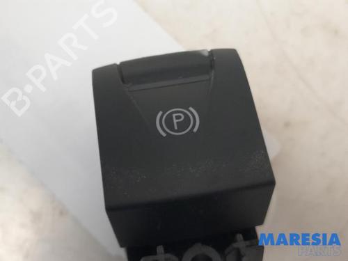 Used Switch RENAULT SCÉNIC III (JZ0/1_) 1.4 16V (JZ0F, JZ1V) (131 hp) 31392706