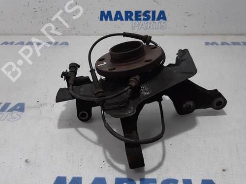 Used Left front steering knuckle FIAT DOBLO Cargo (263_) 1.3 D Multijet (90 hp) 31473974