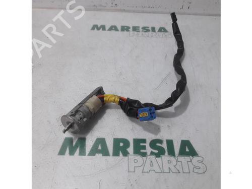 Used Ignition barrel PEUGEOT 206 CC (2D) 1.6 16V (2DNFUF, 2DNFUR) (109 hp) 31457842