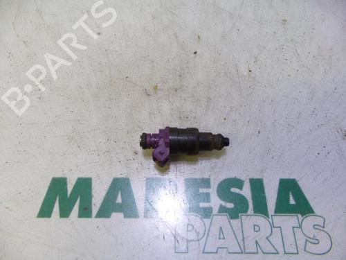 Used Injector RENAULT TWINGO I (C06_) 1.2 (C066, C068) (58 hp) 31525757