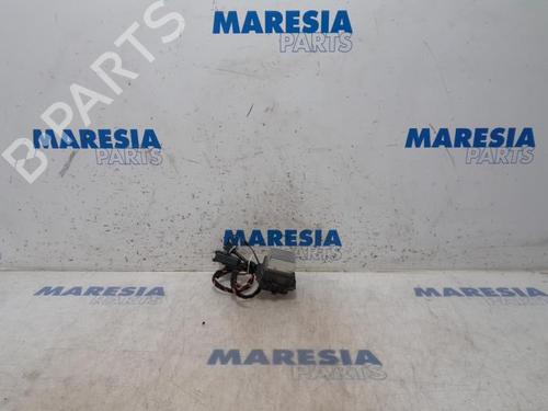 Used Electronic sensor RENAULT MEGANE III Grandtour (KZ0/1) 1.2 TCe (KZ2B, KZ11) (116 hp) 31434867