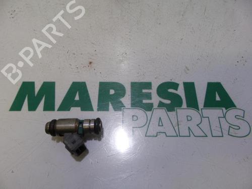 injector-renault-espace-iii-je0_-1996-1997-1998-1999-2000-2001-2002-31447094 main image