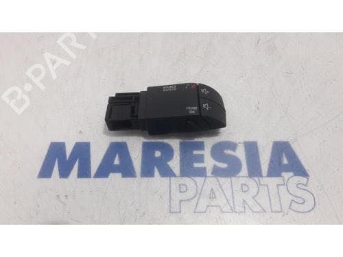 Used Switch RENAULT CLIO IV Grandtour (KH_) 0.9 TCe 90 (90 hp) 31485560