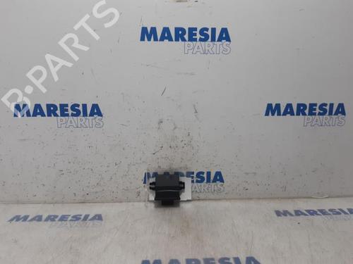 Used Lights ECU PEUGEOT 508 I (8D_) 2.2 HDi (204 hp) 31520405