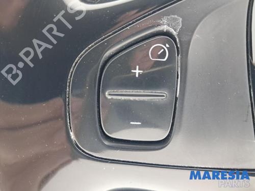 Rat RENAULT CAPTUR I (J5_, H5_) 0.9 TCe 90 | BP38569472C49 - Image 2
