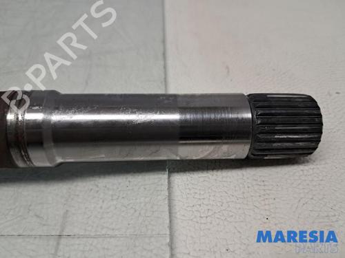 Right front driveshaft PEUGEOT 2008 I (CU_) 1.2 THP 110 / PureTech 110 | BP32197307M39 - Image 2