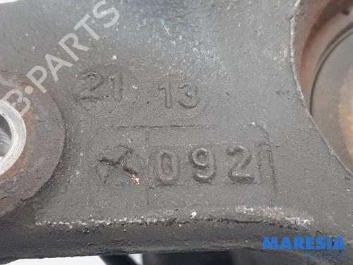 Right front steering knuckle RENAULT SCÉNIC III (JZ0/1_) 1.5 dCi | BP31429244M26