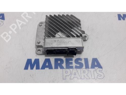 Used Electronic module RENAULT ESPACE V (JR_) 1.6 dCi 160 (160 hp) 31500118