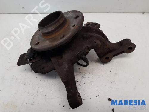 Used Left front steering knuckle Left front steering knuckle RENAULT SCÉNIC III (JZ0/1_) 1.4 16V (JZ0F, JZ1V) (131 hp) 31464800 31464800