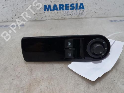 Used Switch RENAULT CLIO IV Grandtour (KH_) 0.9 TCe 90 (90 hp) 31406765