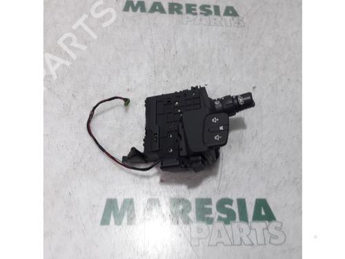 steering-column-stalk-renault-grand-scenic-ii-jm01_-2004-2005-2006-2007-2008-2009-31432810 main image