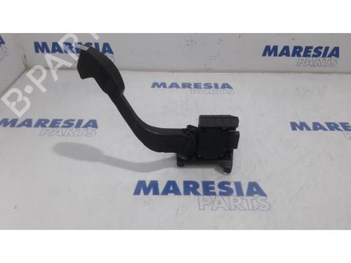 Used Electronic module FIAT 500 (312_) 1.2 (312AXA1A) (69 hp) 31444621