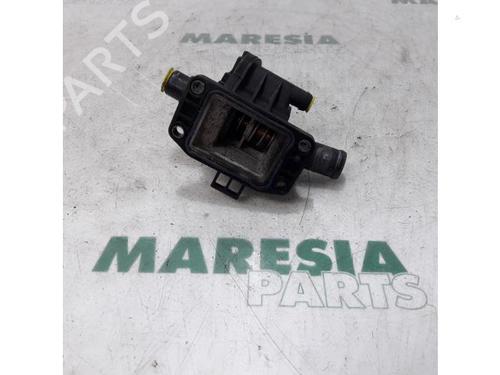 Used Thermostat housing PEUGEOT 207 SW (WK_) 1.6 HDi (90 hp) 31385640
