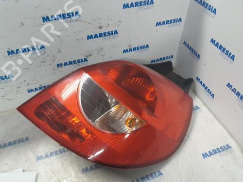 Used Right taillight RENAULT CLIO III (BR0/1, CR0/1) 1.5 dCi (C/BR0G, C/BR1G) (68 hp) 31501976