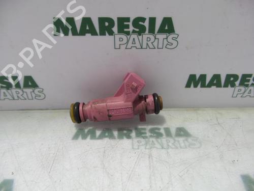 injector-fiat-punto-188_-1999-2000-2001-2002-2003-2004-2005-2006-2007-2008-2009-2010-2011-2012-31383687 main image