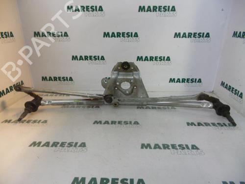 front-wipers-mechanism-renault-kangoo-express-fc01_-1997-31450956 main image