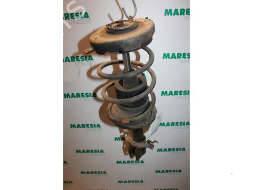 Used Left front shock absorber RENAULT MEGANE I (BA0/1_) 1.4 16V (BA0D, BA1H, BA0W, BA10) (95 hp) 31395179