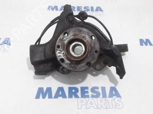 Used Right front steering knuckle LANCIA DELTA III (844_) 1.6 D Multijet (844.AXC11, 844.AXC1A) (120 hp) 31431726