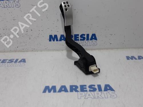 Used Electronic module Electronic module PEUGEOT 307 CC (3B) 2.0 16V (140 hp) 31504207 31504207