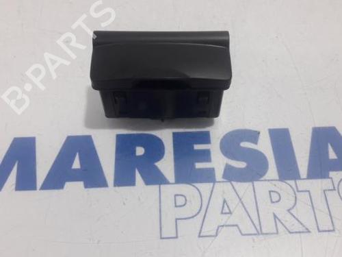 Used Other RENAULT MEGANE III Grandtour (KZ0/1) 1.5 dCi (KZ0C, KZ1A) (90 hp) 31499968