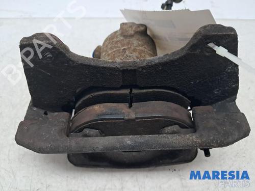 Venstre bremsekaliber foran Venstre bremsekaliber foran FIAT 500 (312_) 1.2 (312AXA1A) (69 hp) 36041456 36041456