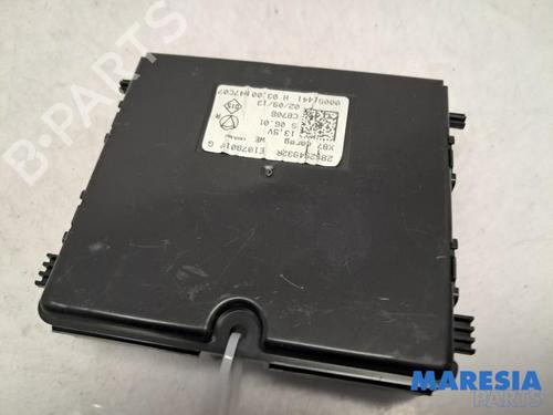 Módulo eletrónico RENAULT CAPTUR I (J5_, H5_) 0.9 TCe 90 (90 hp) 31496417