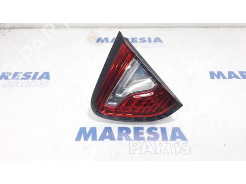 Used Right taillight RENAULT CAPTUR I (J5_, H5_) 0.9 TCe 90 (90 hp) 31519642