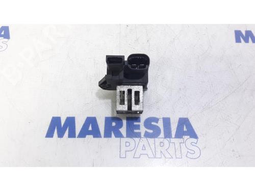 Used Electronic sensor CITROËN C3 II (SC_) 1.6 HDi (92 hp) 31420691