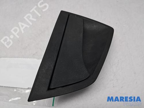 rear-left-exterior-door-handle-alfa-romeo-giulietta-940_-2010-2011-2012-2013-2014-2015-2016-2017-2018-2019-2020-31481386 main image
