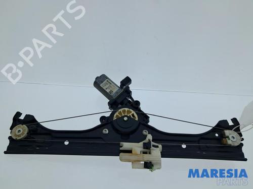 Used Front right window mechanism Front right window mechanism FIAT 500 (312_) 0.9 (312AXG1A, 312.AXG11) (86 hp) 33411302 33411302