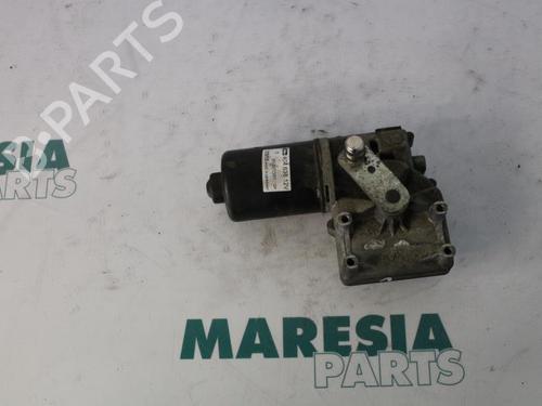 Used Front wiper motor PEUGEOT 307 Break (3E) 1.6 HDi (90 hp) 31502481
