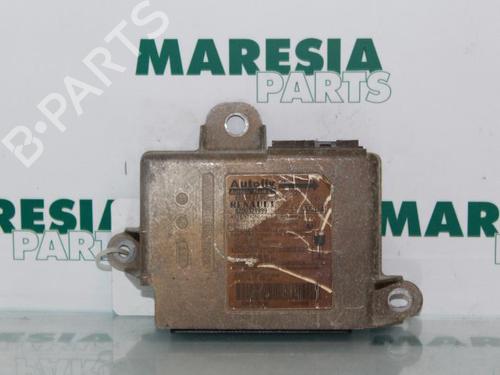 ecu-airbags-renault-scenic-ii-jm01_-2003-2004-2005-2006-2007-2008-2009-2010-31412537 main image